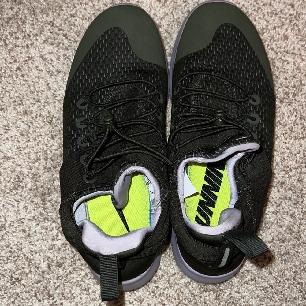 Nike green running shoes- size US 8.5